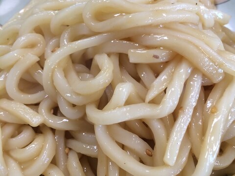 超シンプル☆ごま油香る具なし焼うどん